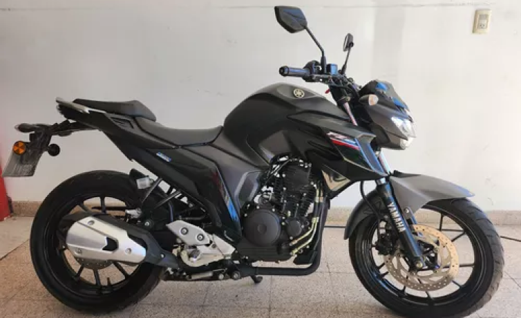 yamaha-fz25-abs-big-1